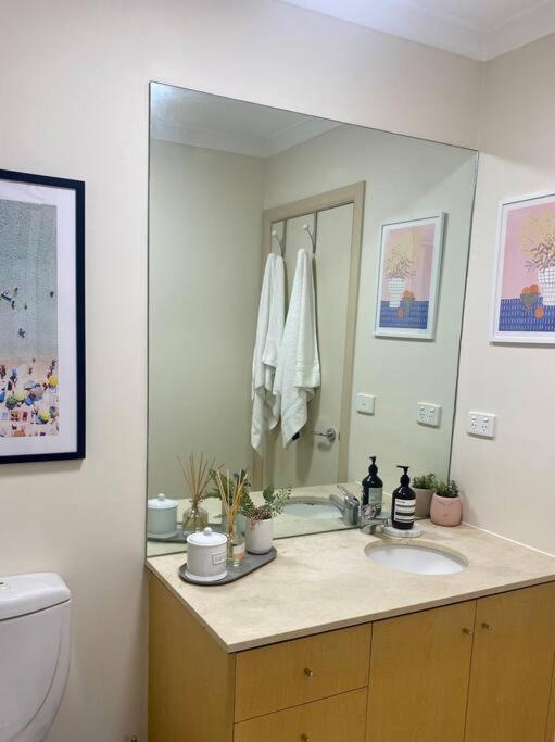 Morgan Place - Central Melbourne Cbd Apartment On Flinders Lane Late Check-Out, Complimentary Welcome Hamper 外观 照片