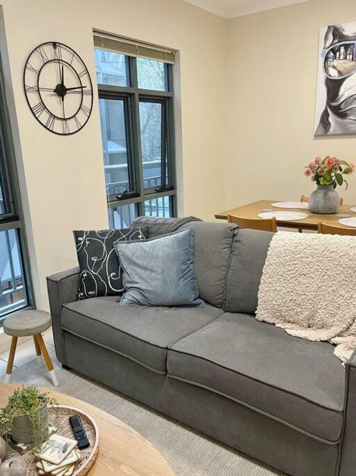 Morgan Place - Central Melbourne Cbd Apartment On Flinders Lane Late Check-Out, Complimentary Welcome Hamper 外观 照片